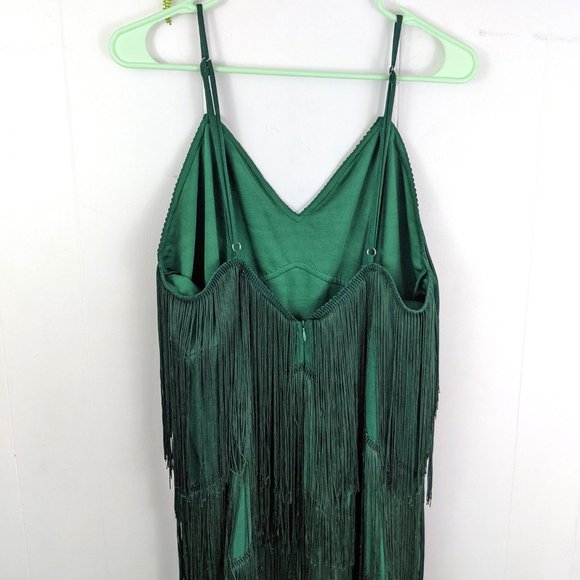 ❌ SOLD / Green Tassel Plunge Jumpsuit - Picture 7 of 9